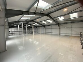 Henstridge Airport Estate, Henstridge for lease Interior Photo- Image 2 of 6