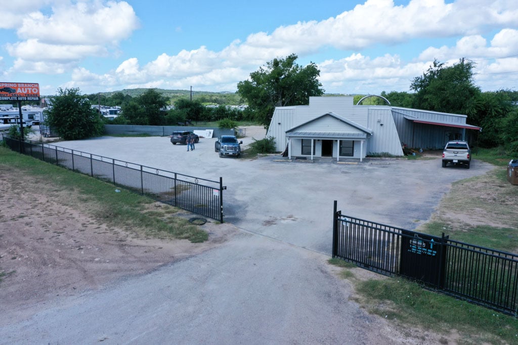 8491 US Highway 281 N, Spring Branch, TX for lease Building Photo- Image 1 of 16