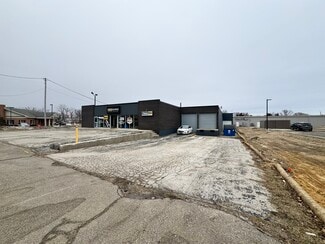 Plus de détails pour 1656 Hilltop Rd, Saint Joseph, MI - Commerce de détail à vendre