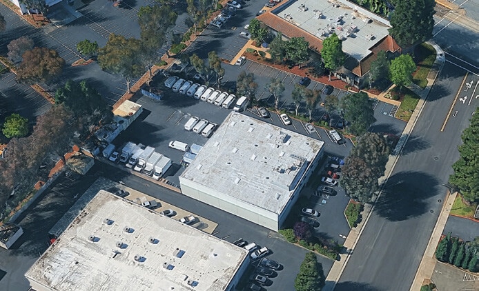 42 Bonaventura Dr, San Jose, CA à vendre - Photo du bâtiment - Image 3 de 9