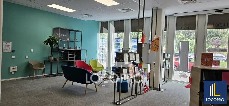 Office in Nice for lease - Lobby - Image 1 of 10