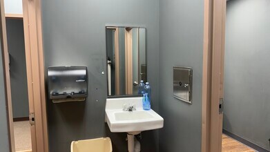 1203 Industrial Park Rd, South Fulton, TN for sale Interior Photo- Image 1 of 10