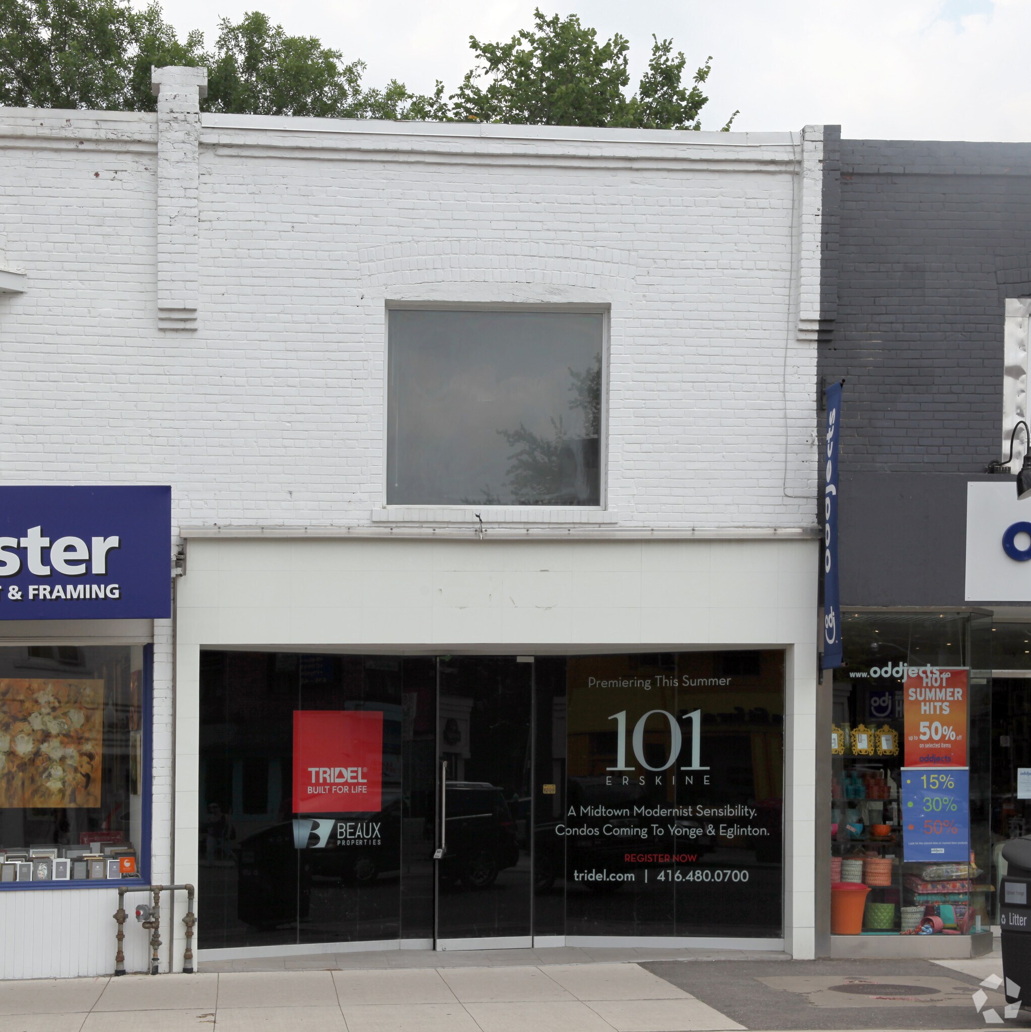 2611 Yonge St, Toronto, ON à vendre Photo principale- Image 1 de 1