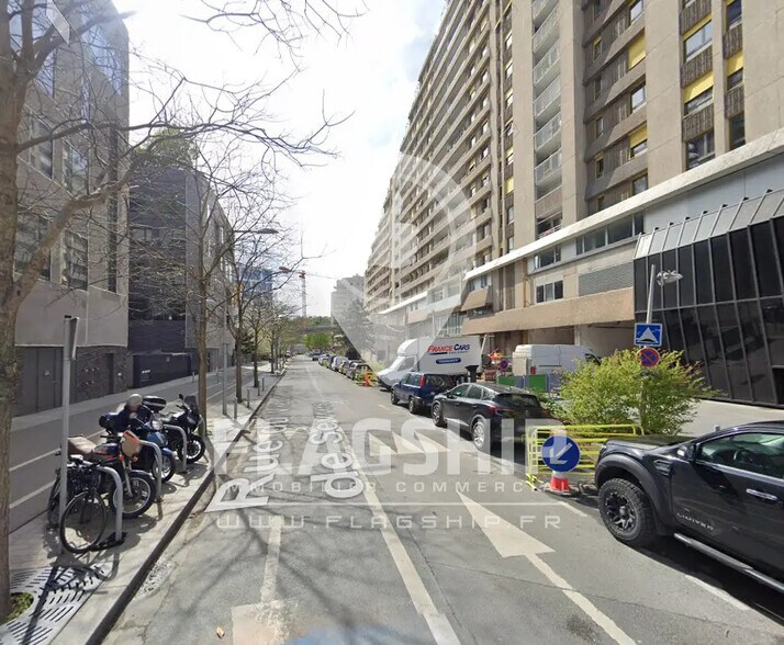 Commerce de détail dans Boulogne-Billancourt à louer - Photo du bâtiment - Image 2 de 3