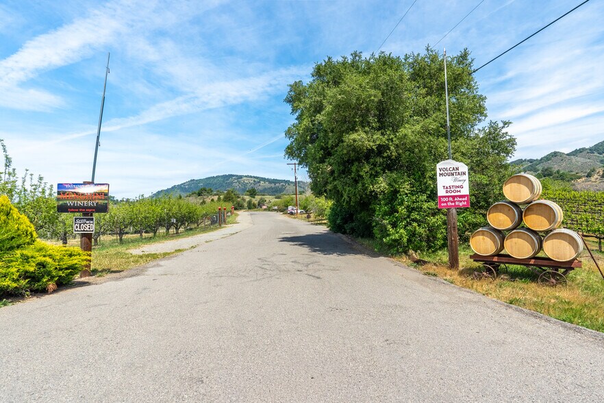 1255 Julian Orchards Dr, Julian, CA à vendre - Photo du bâtiment - Image 2 de 4