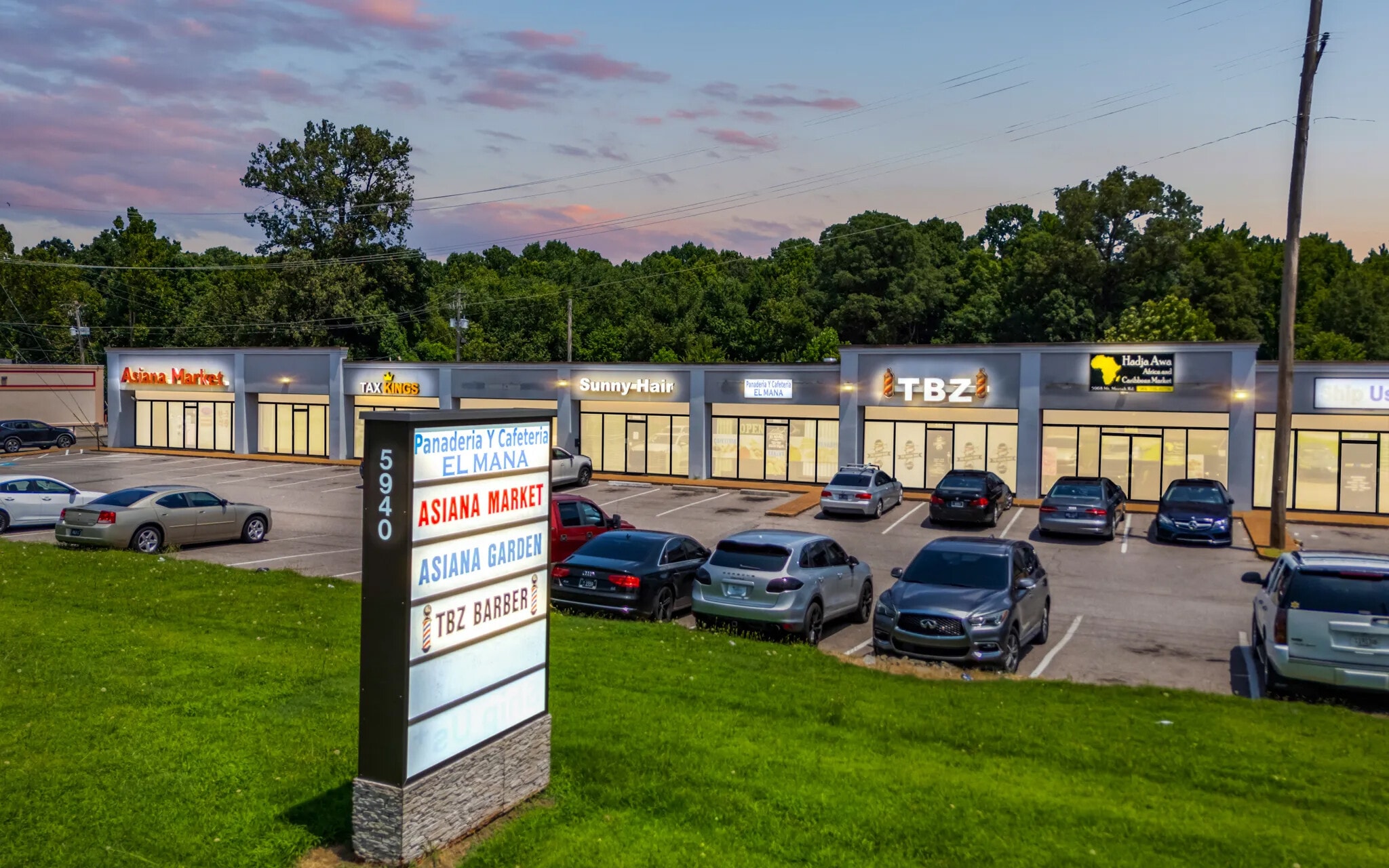 5940-5992 Mt Moriah Rd, Memphis, TN for sale Building Photo- Image 1 of 6