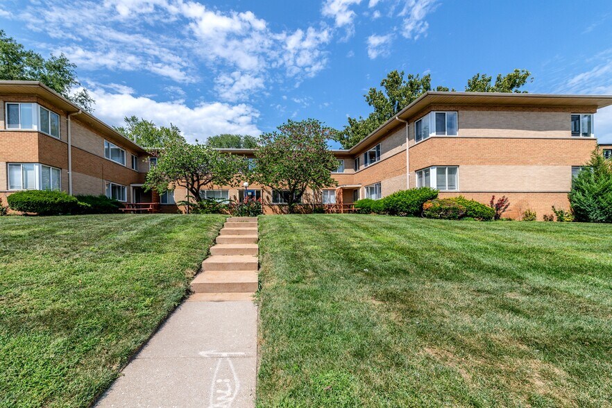 7361 Dale Ave, Saint Louis, MO à vendre - Photo du bâtiment - Image 1 de 18