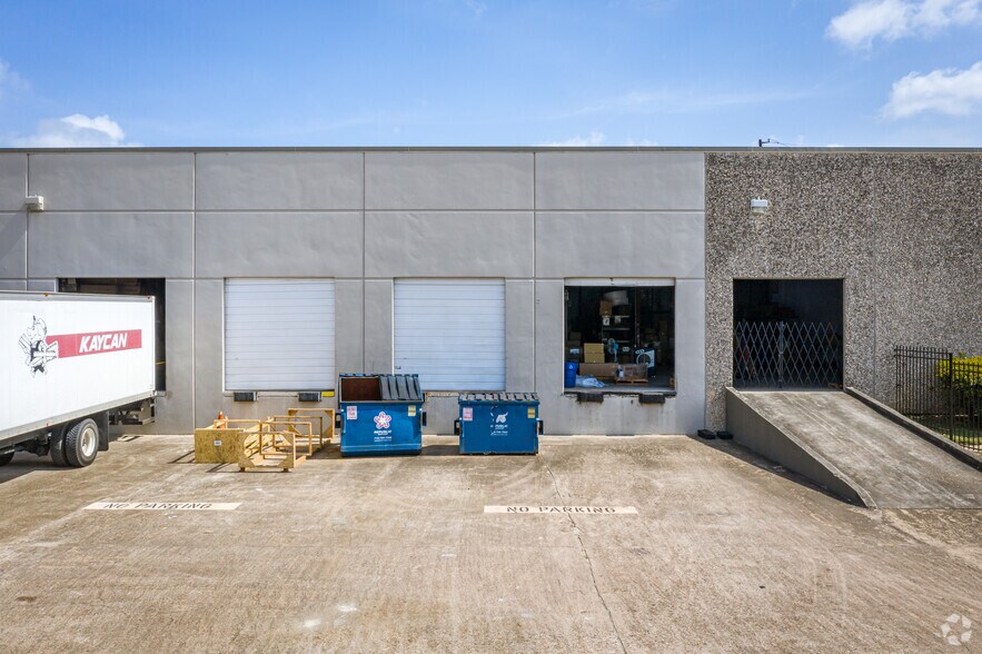 651 N Shepherd Dr, Houston, TX à louer - Photo du bâtiment - Image 2 de 3