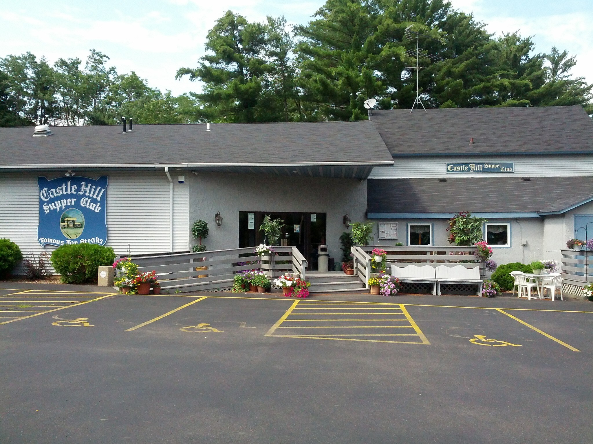 N9581 US Highway 12, Merrillan, WI à vendre Photo principale- Image 1 de 38
