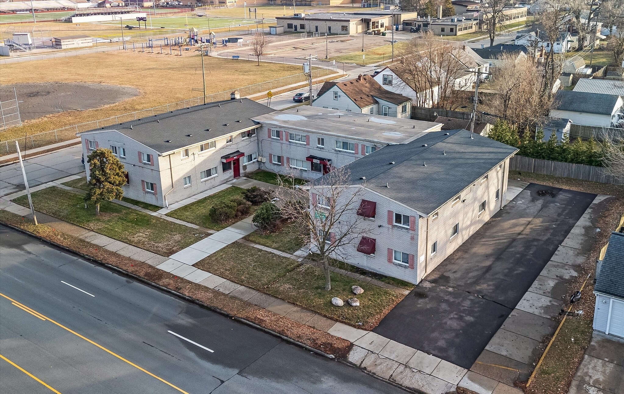 1130 E Woodward Heights Blvd, Hazel Park, MI for sale Primary Photo- Image 1 of 8