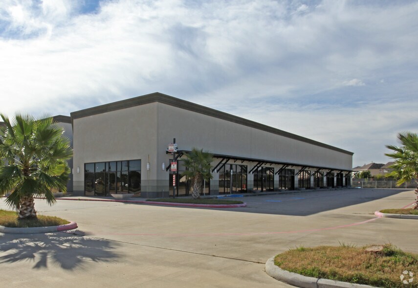 20635-20639 Kuykendahl Rd, Spring, TX à louer - Photo principale - Image 3 de 4