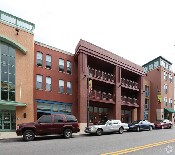 1708-1712 E 18th St, Kansas City, MO for sale - Primary Photo - Image 1 of 1