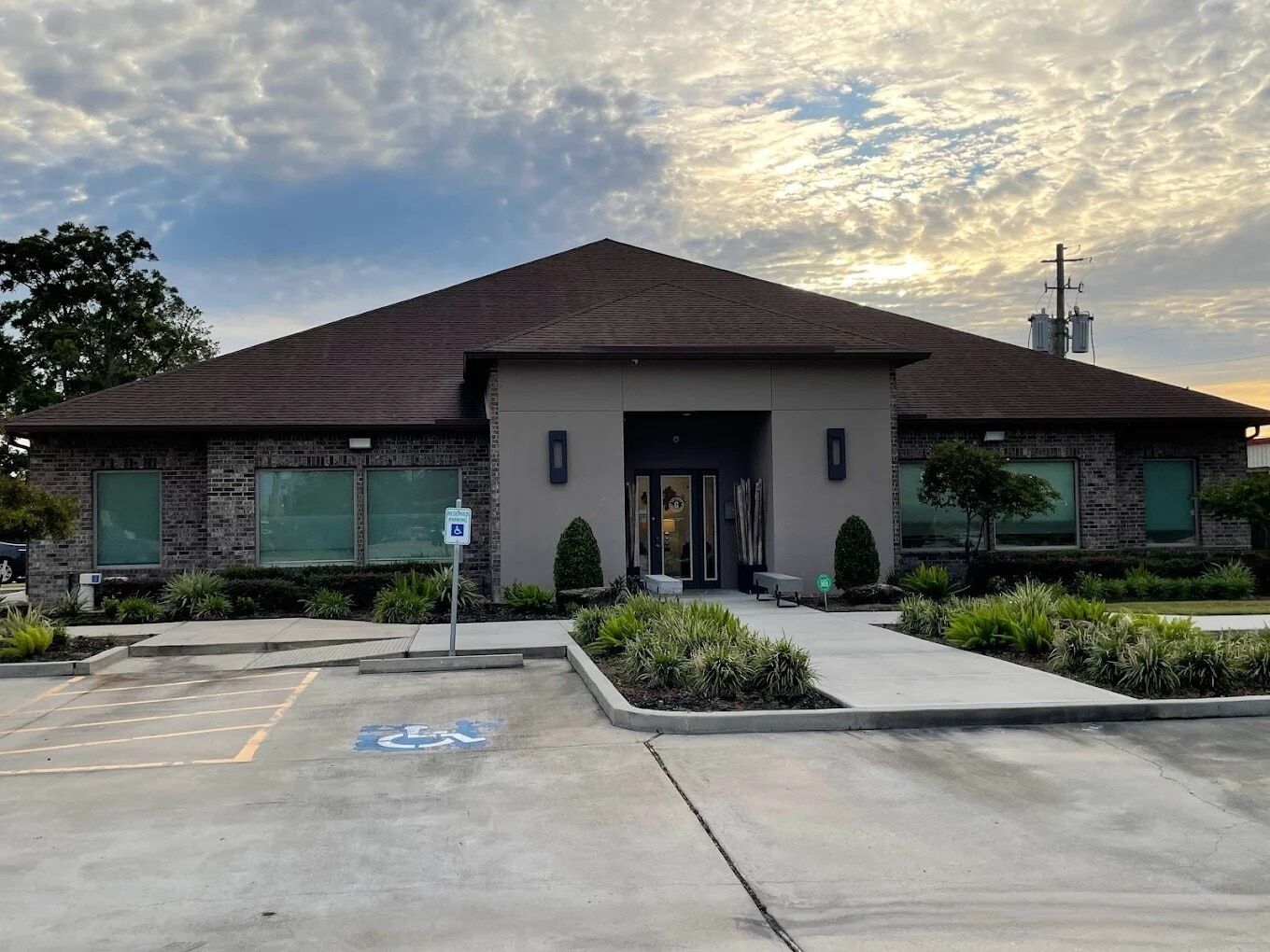 4518 N Main St, Baytown, TX for lease Primary Photo- Image 1 of 12