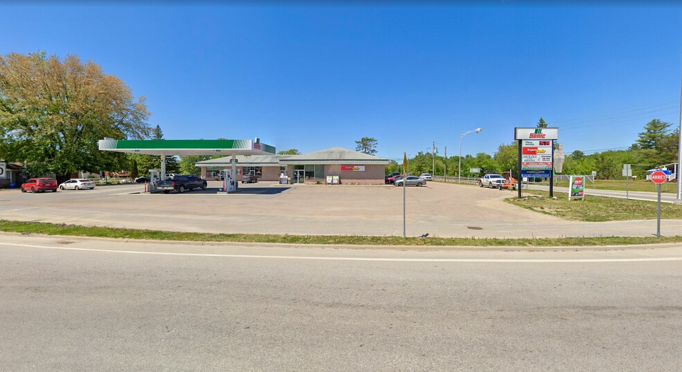 175 Ch De La Chute, Mansfield-et-Pontefract, QC à vendre - Photo du bâtiment - Image 2 de 6