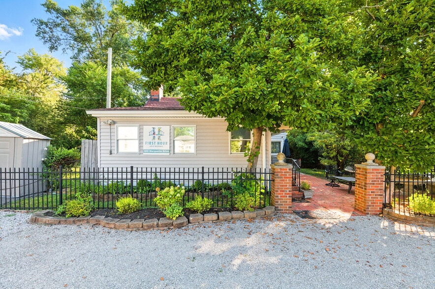 409 Marquette Dr, Louisville, KY for sale - Building Photo - Image 2 of 43
