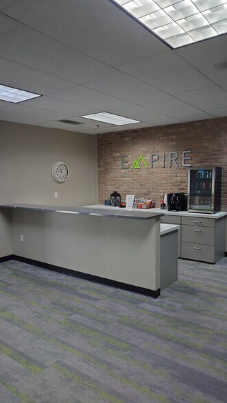 211 E Logan St, Caldwell, ID à louer - Photo du bâtiment - Image 2 de 2