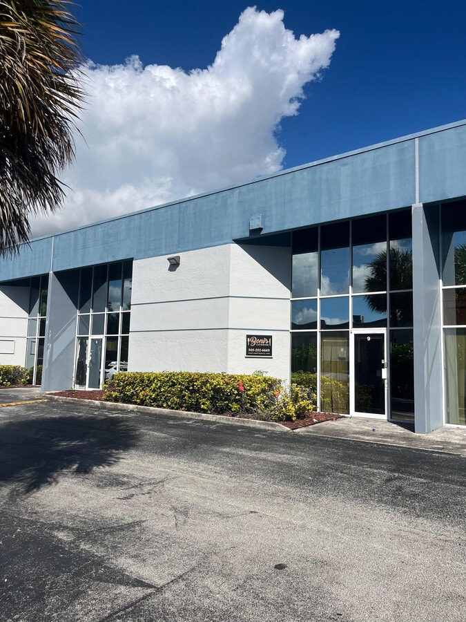 16155 SW 117th Ave, Miami, FL 33177 - Unit B-8, B-9 -  - Interior Photo - Image 1 of 4