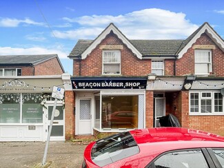 Plus de détails pour 3 Beacon Hill Rd, Hindhead - Local commercial à louer