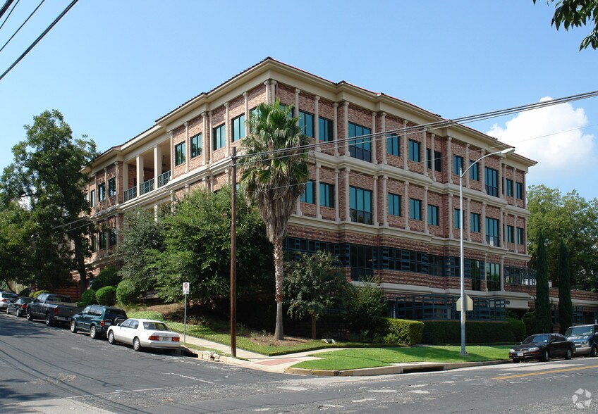 1700 Rio Grande St, Austin, TX à vendre - Photo du bâtiment - Image 2 de 7