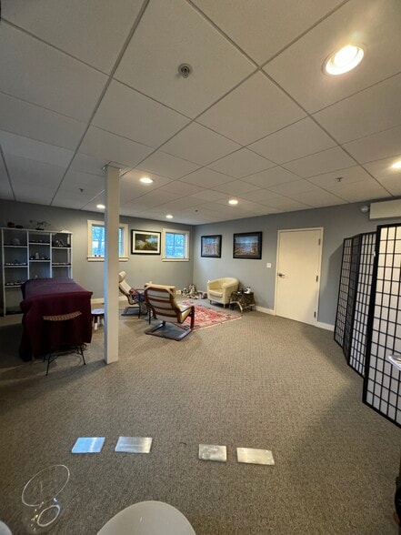 3 Bow St, Lexington, MA for lease - Interior Photo - Image 3 of 6