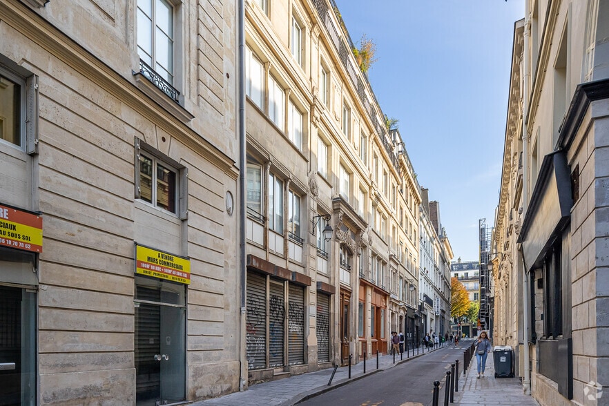 37-37 Rue Du Sentier, Paris à louer - Photo du bâtiment - Image 3 de 12