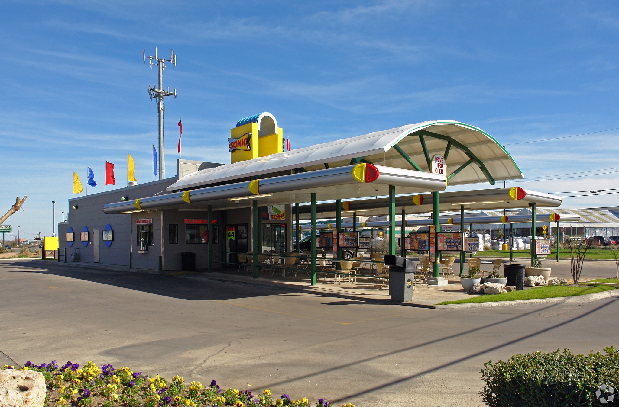 3510 Roosevelt Ave, San Antonio, TX for lease Primary Photo- Image 1 of 3