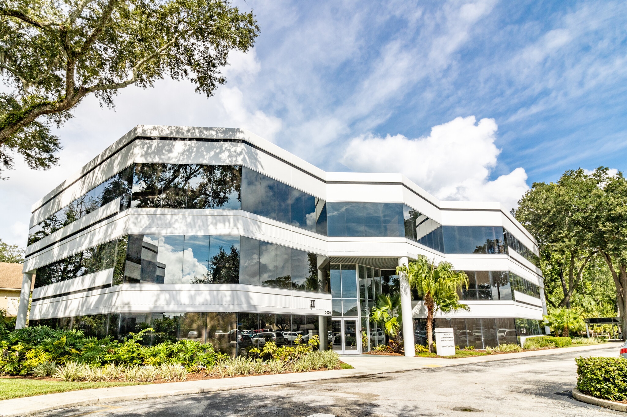 3030 Hartley Rd, Jacksonville, FL à louer Photo du bâtiment- Image 1 de 16