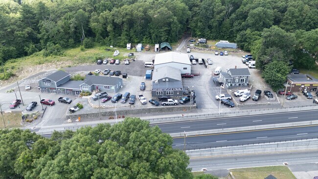 Plus de détails pour 1097 Eddie Dowling Hwy, North Smithfield, RI - Commerce de détail à vendre