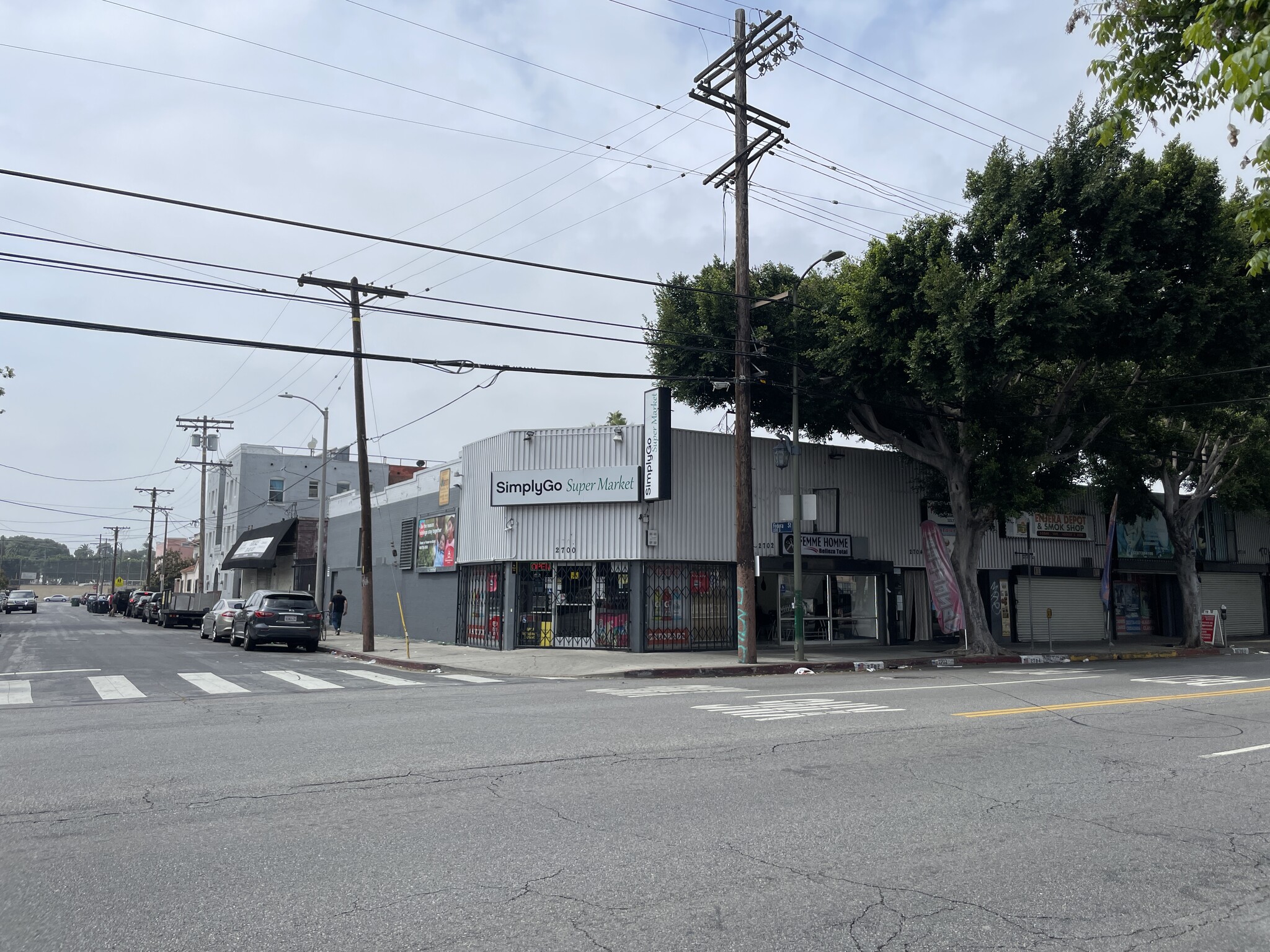 2700-2722 W Pico Blvd, Los Angeles, CA à vendre Photo du bâtiment- Image 1 de 1