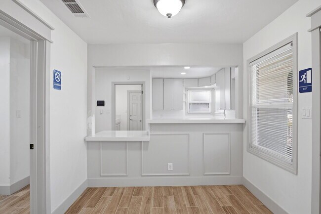 Plus de détails pour 2250 Colorado Ave, Turlock, CA - Soins de santé à vendre