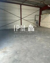 Commerce de détail dans Cabriès à louer Photo intérieure- Image 2 de 2