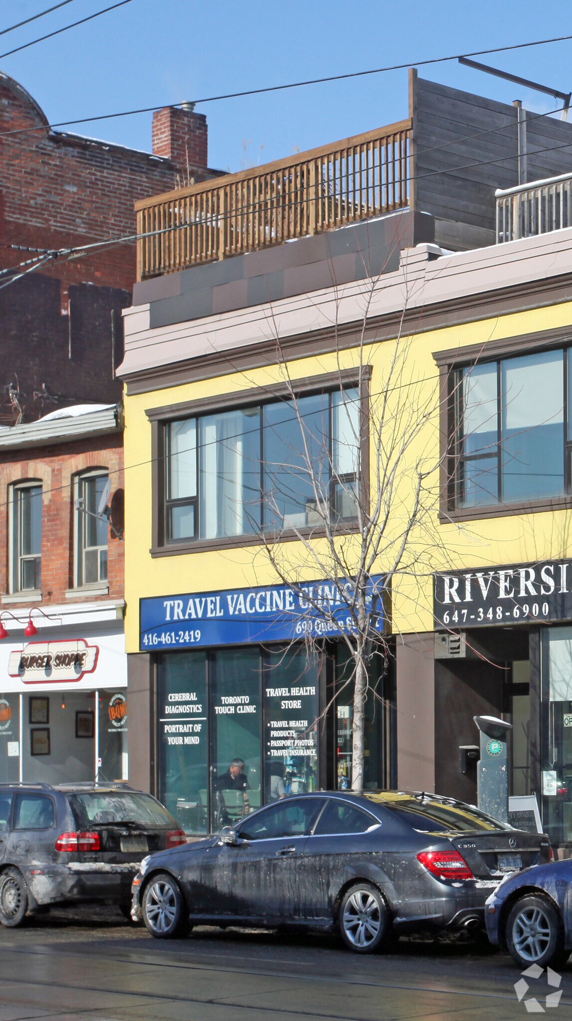 690 Queen St E, Toronto, ON à vendre Photo principale- Image 1 de 1