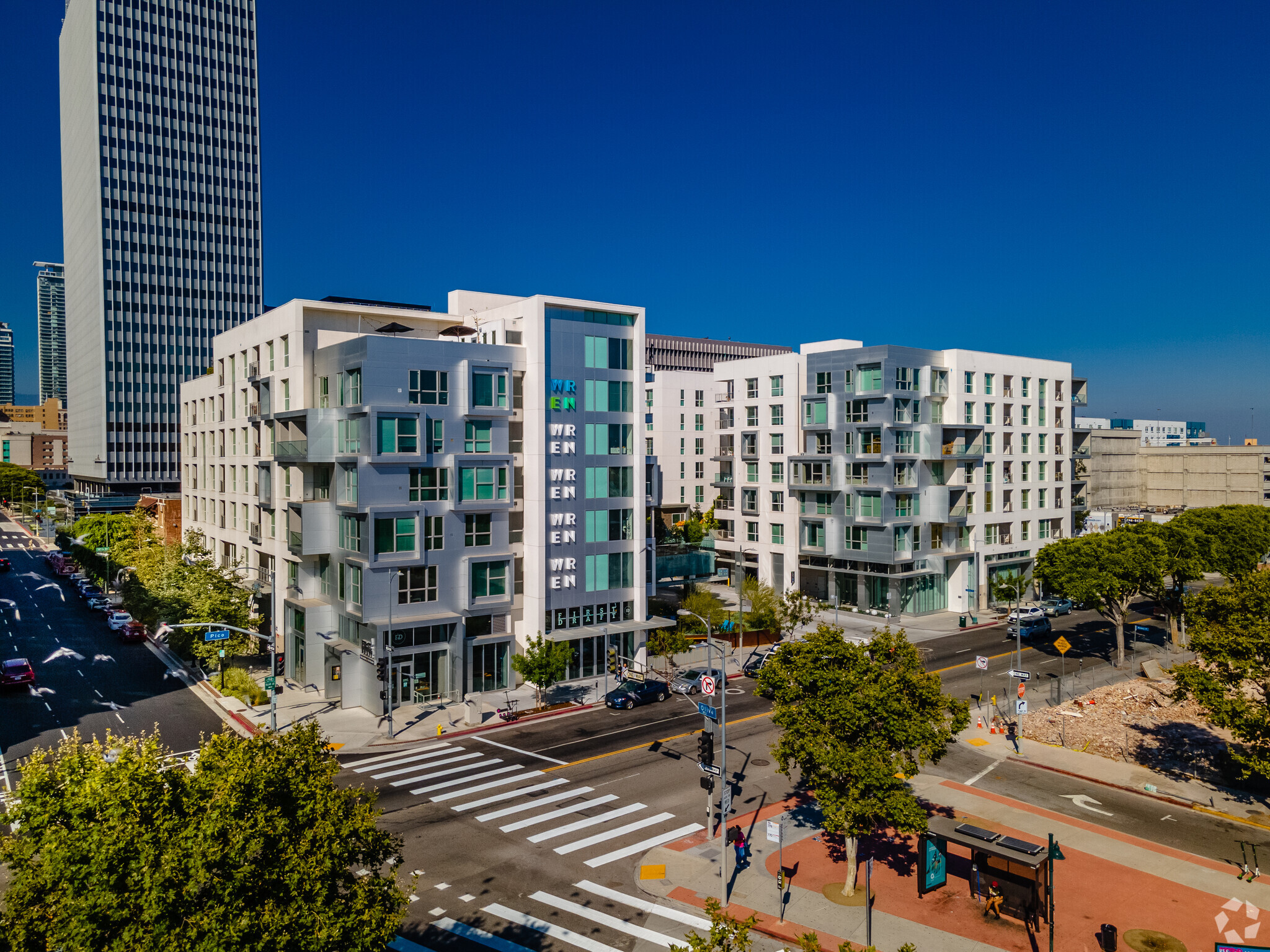 1230 S Olive St, Los Angeles, CA à vendre Photo principale- Image 1 de 1