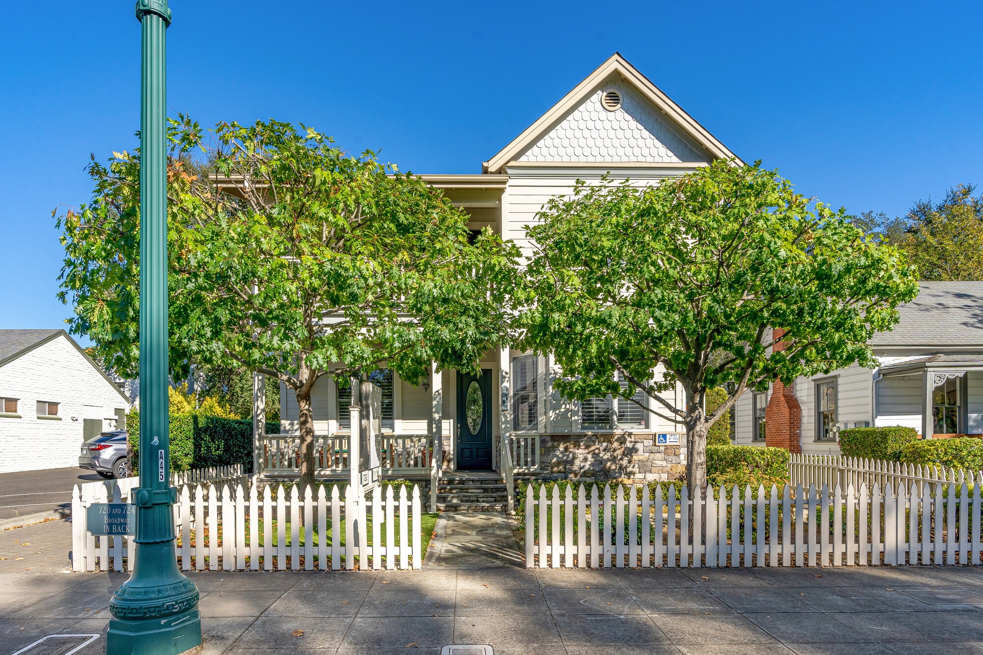 722 Broadway, Sonoma, CA for lease Building Photo- Image 1 of 17