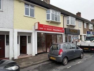 Plus de détails pour 125 Uxbridge Rd, Rickmansworth - Commerce de détail à louer