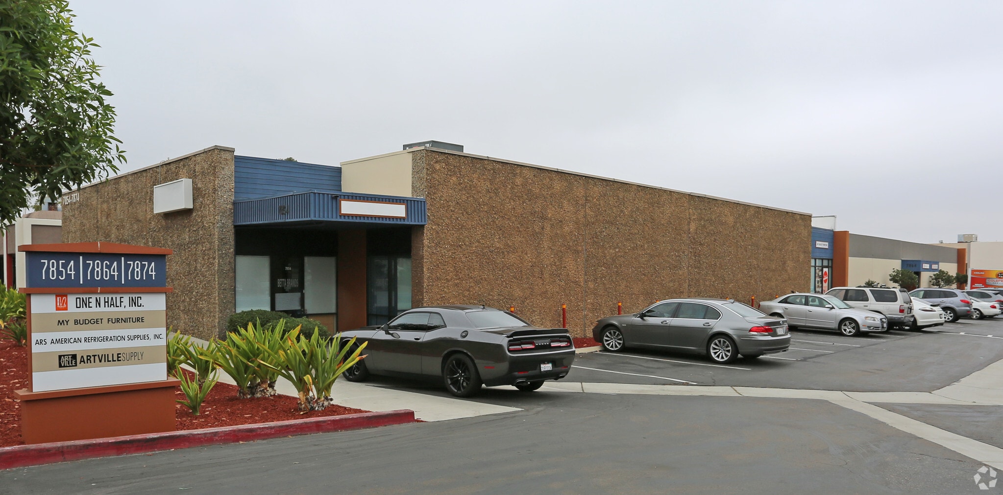 7854-7864 Ronson Rd, San Diego, CA for lease Primary Photo- Image 1 of 9
