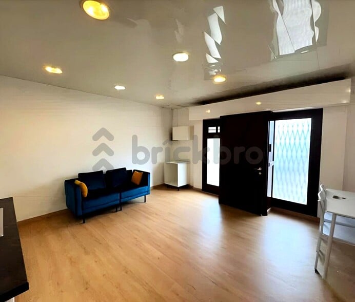 Multifamily in Premià de Mar, Barcelona for sale - Interior Photo - Image 2 of 2