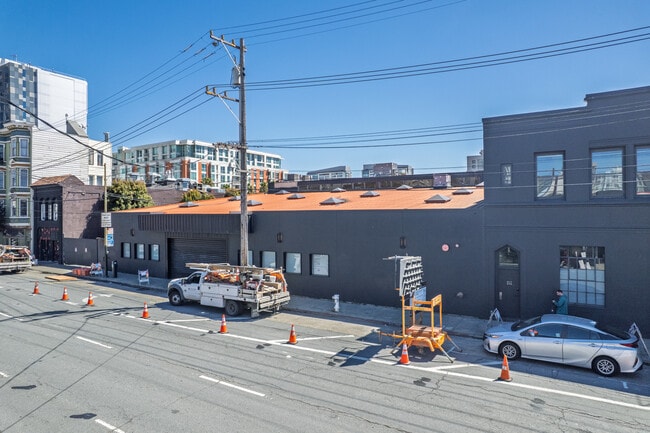 Plus de détails pour 617-629 Bryant St, San Francisco, CA - Bureau à louer