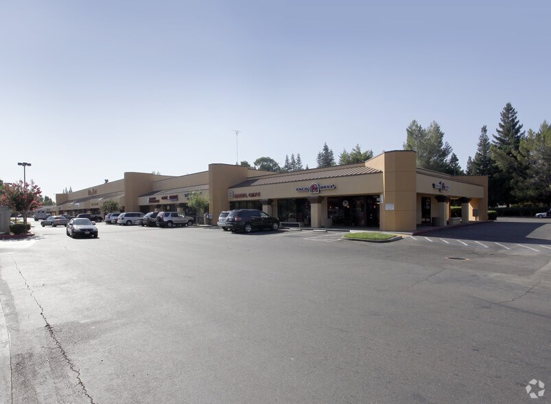 1530-1580 W El Camino Ave, Sacramento, CA for sale - Primary Photo - Image 1 of 4