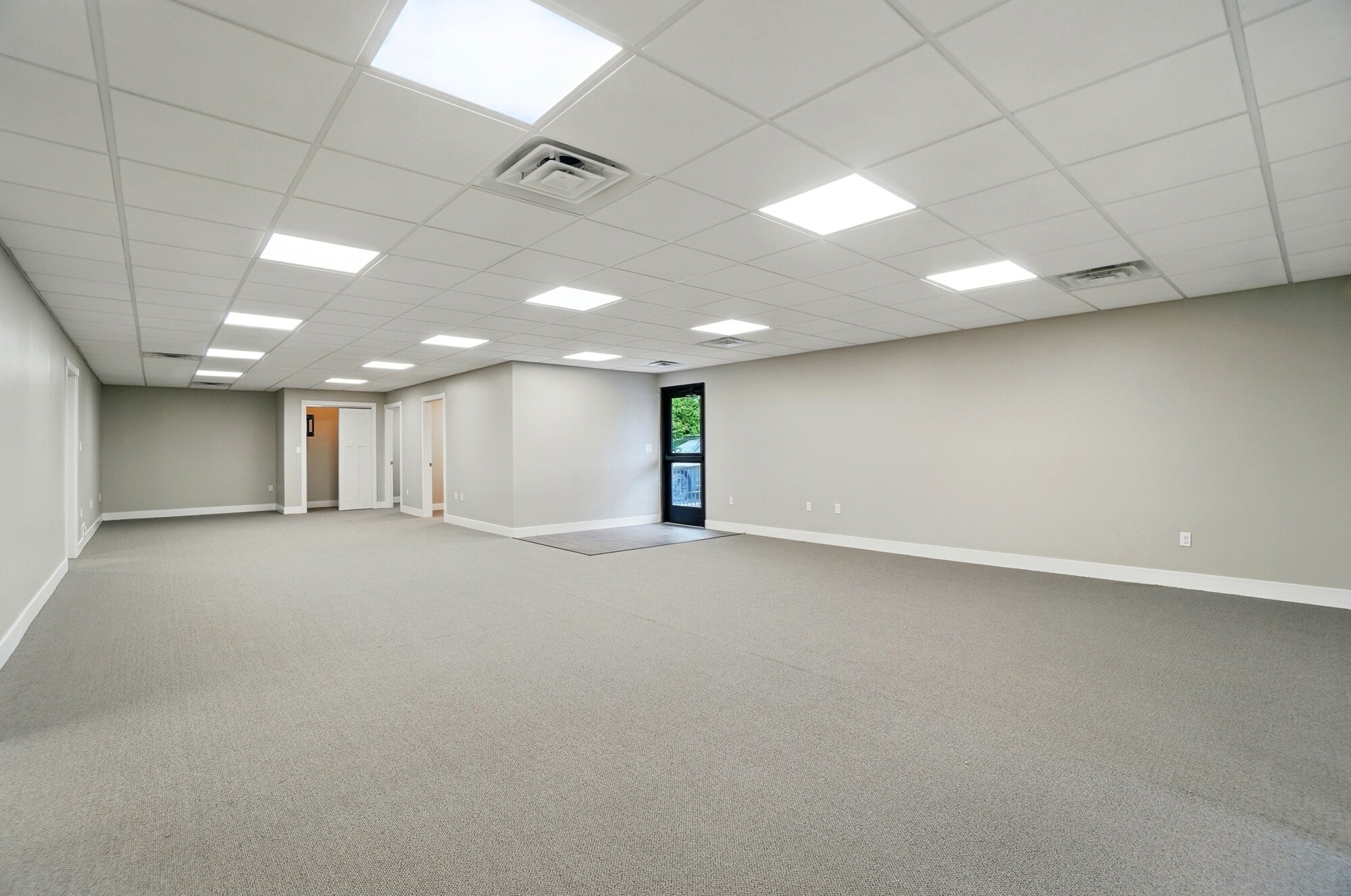 241 Paddock Ct, Delaware, OH for lease Building Photo- Image 1 of 13