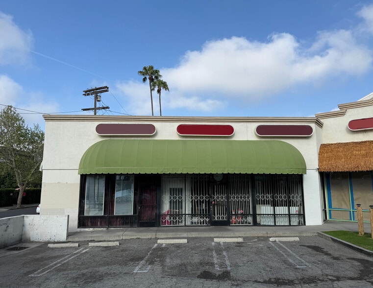 1601-1607 N La Brea Ave, Los Angeles, CA for lease - Building Photo - Image 3 of 12