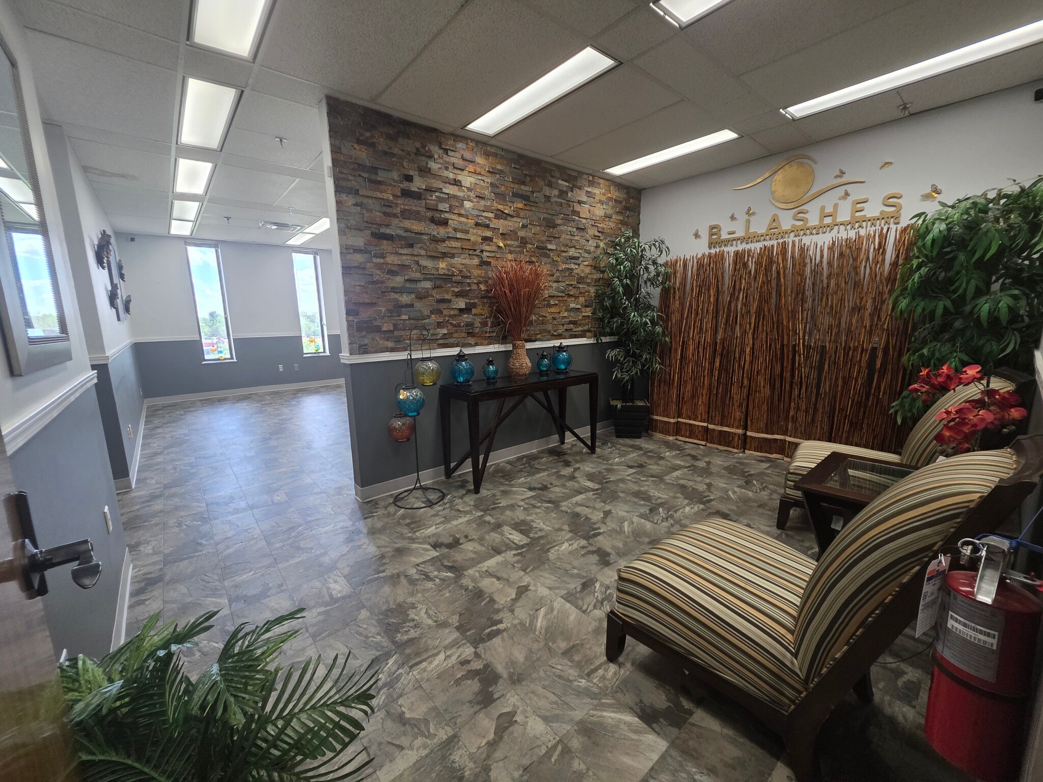 2700 E Dublin Granville Rd, Columbus, OH à louer Photo intérieure- Image 1 de 7