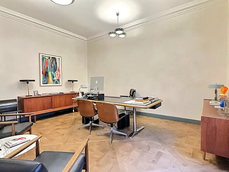 32 Bis Rue De Lubeck, Paris à louer - Photo intérieure - Image 2 de 10