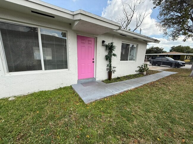 More details for 2155 NW 64th St, Miami, FL - Multifamily for Sale