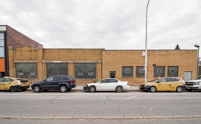 4244 N Elston Ave, Chicago, IL for lease - Building Photo - Image 2 of 8