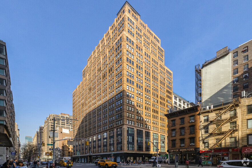 275 Seventh Ave, New York, NY for lease - Building Photo - Image 1 of 7