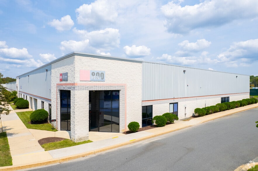 500-514 Interchange Blvd, Newark, DE for lease - Building Photo - Image 2 of 30