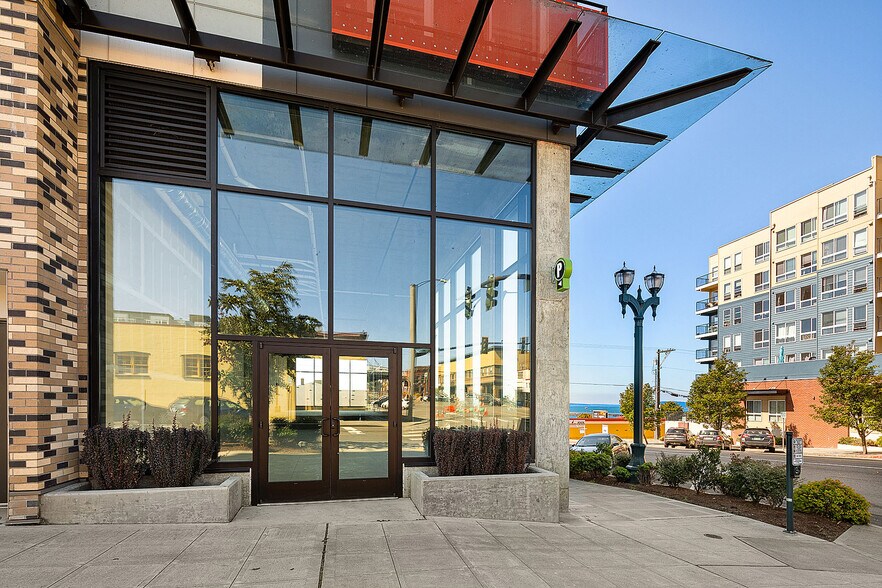 2900 Grand Ave, Everett, WA à louer - Photo du bâtiment - Image 2 de 9
