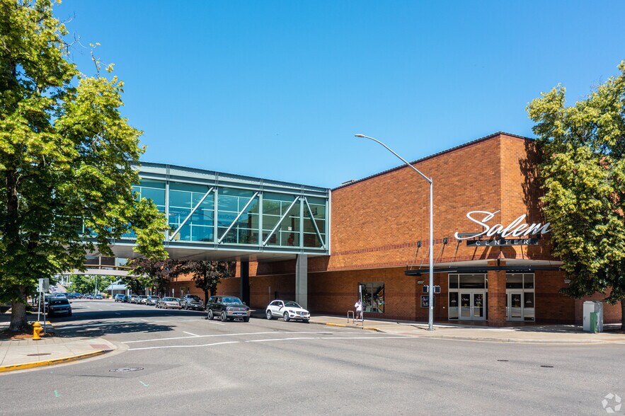 401 Center St NE, Salem, OR à louer - Photo du bâtiment - Image 3 de 9
