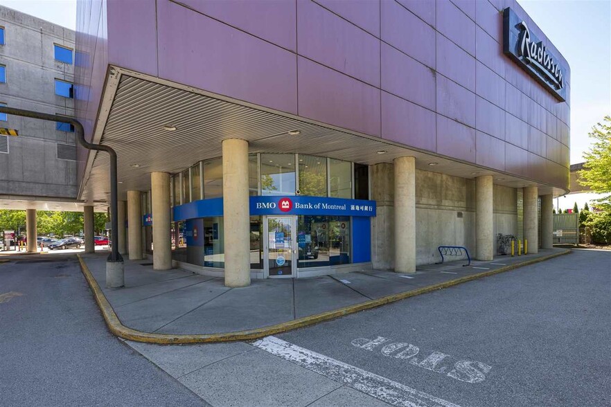 3880 No. 3 Rd, Richmond, BC à vendre - Photo du bâtiment - Image 2 de 7